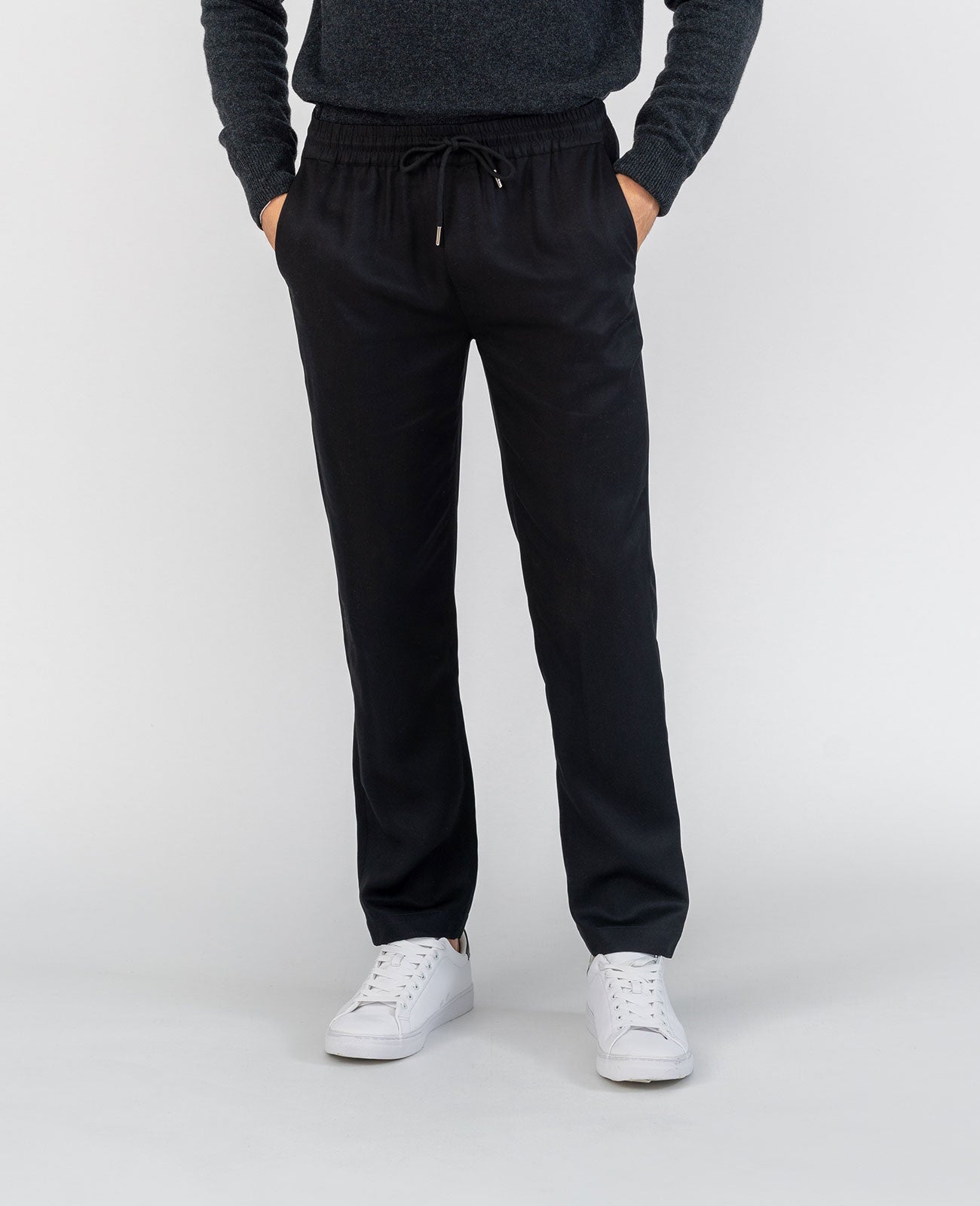 Jogging trousers, wool/tencel, black (M-XL)