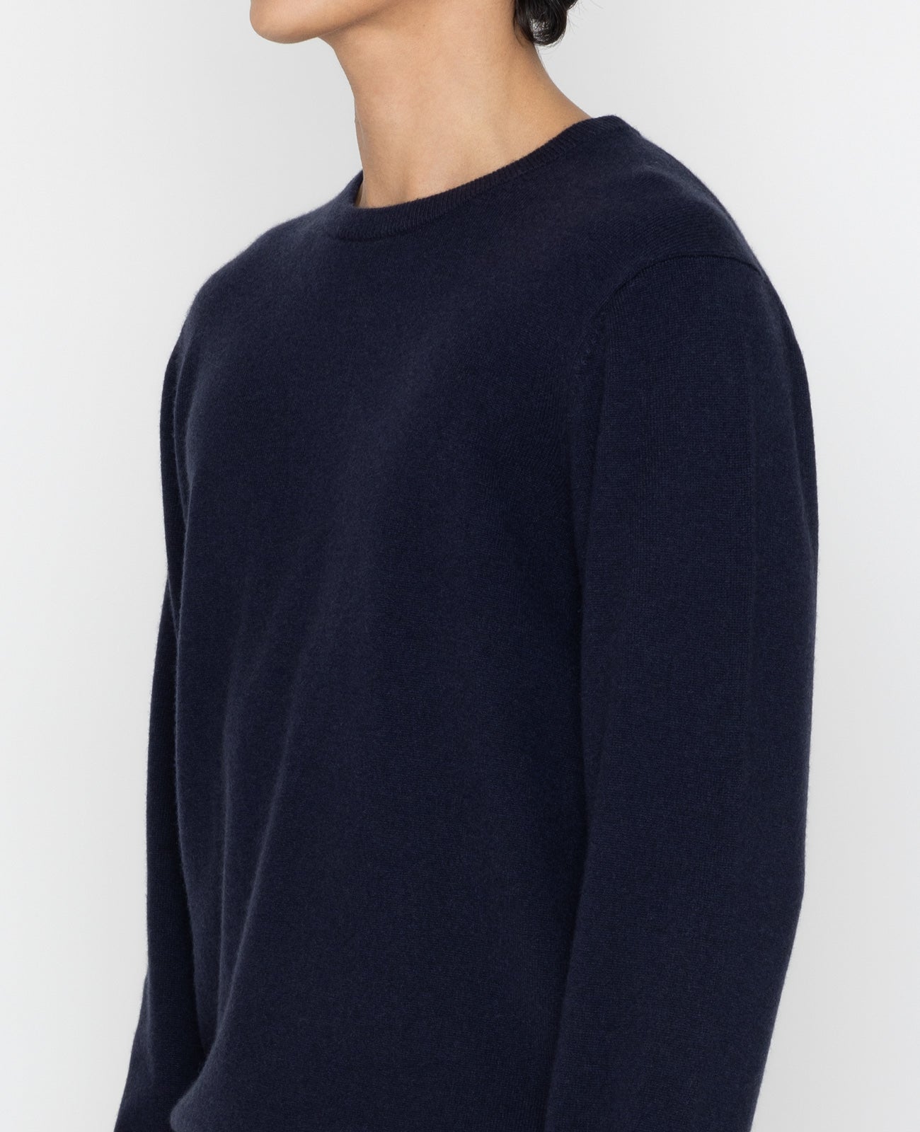 Cashmere Crew Neck Sweater in Navy | GRANA #color_navy