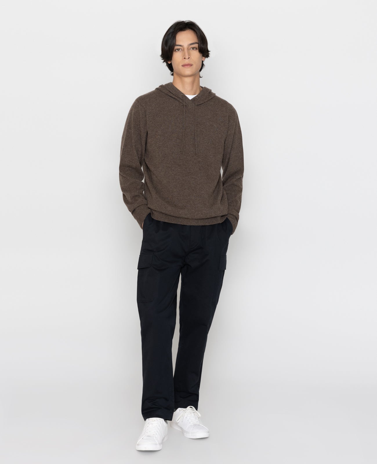 Mongolian Cashmere Jogger  Mens cashmere, Black sweatpants, Cashmere hoodie