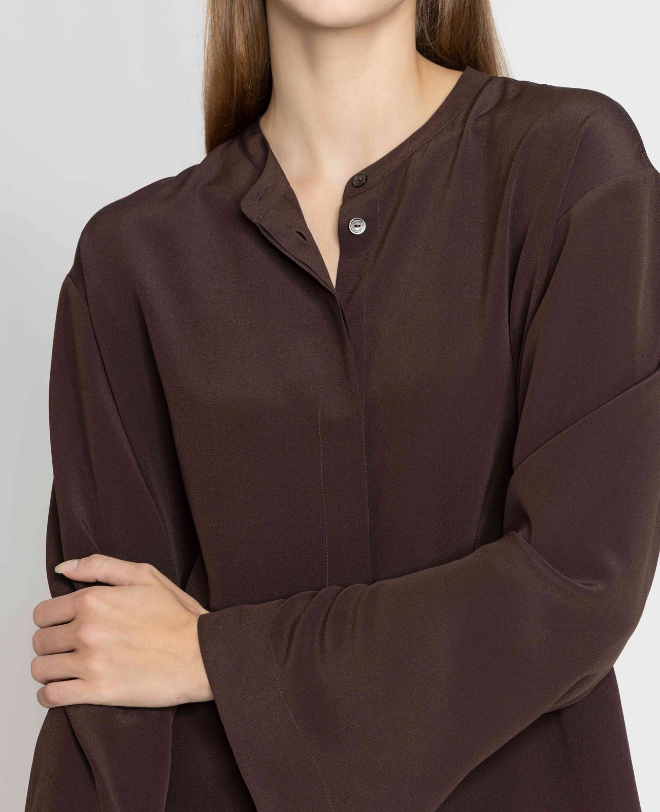 Silk Band Collar Shirt in Dark Oak | GRANA #color_dark-oak