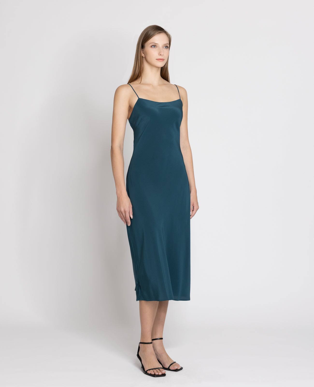 Silk Straight Neck Slip Dress in Emerald | GRANA #color_emerald
