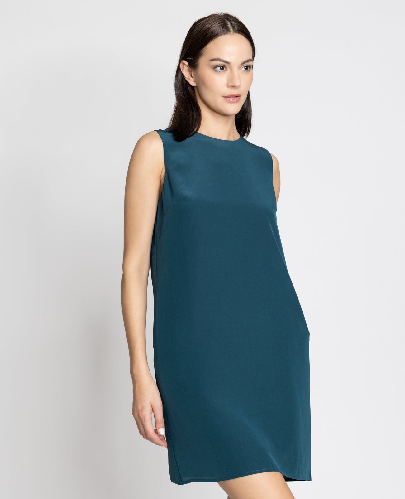 Silk A-line Shift Dress in Emerald | GRANA #color_emerald
