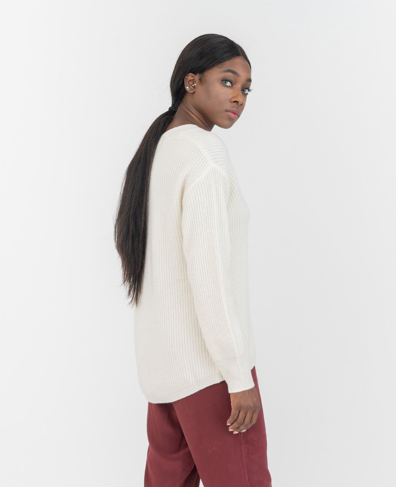 Moving Rib V-Neck Sweater in Ivory | GRANA #color_ivory