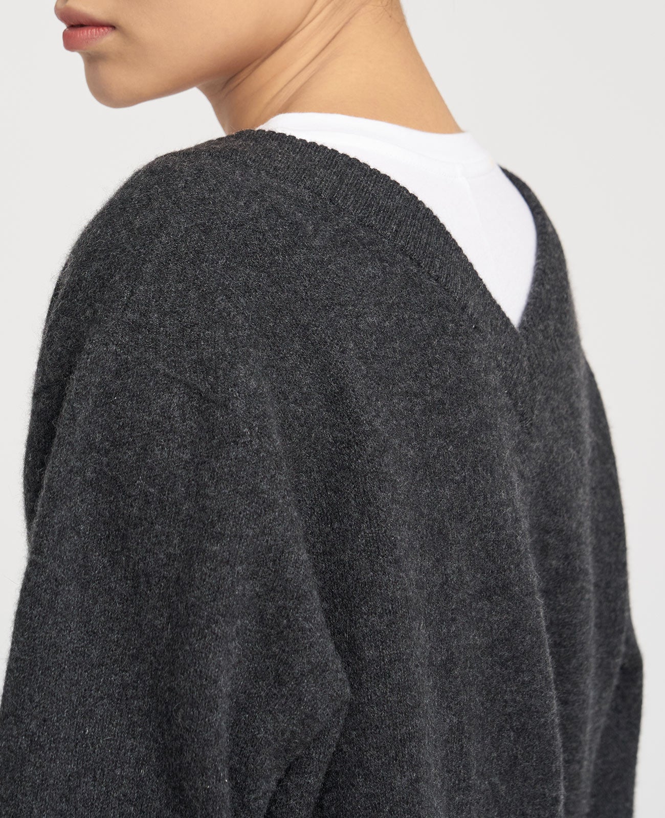Cashmere Double V-Neck Sweater in CHARCOAL | GRANA #color_charcoal