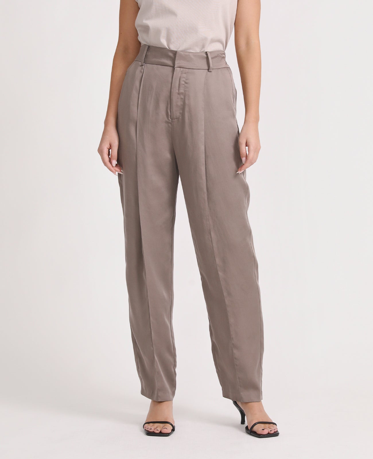 Tencel Barrel Pant in Taupe Grey | GRANA #color_taupe-grey