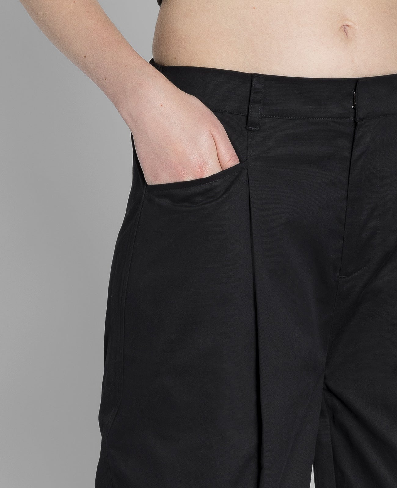 Supima Mid-rise Wide Leg Pants in Black | GRANA #color_black