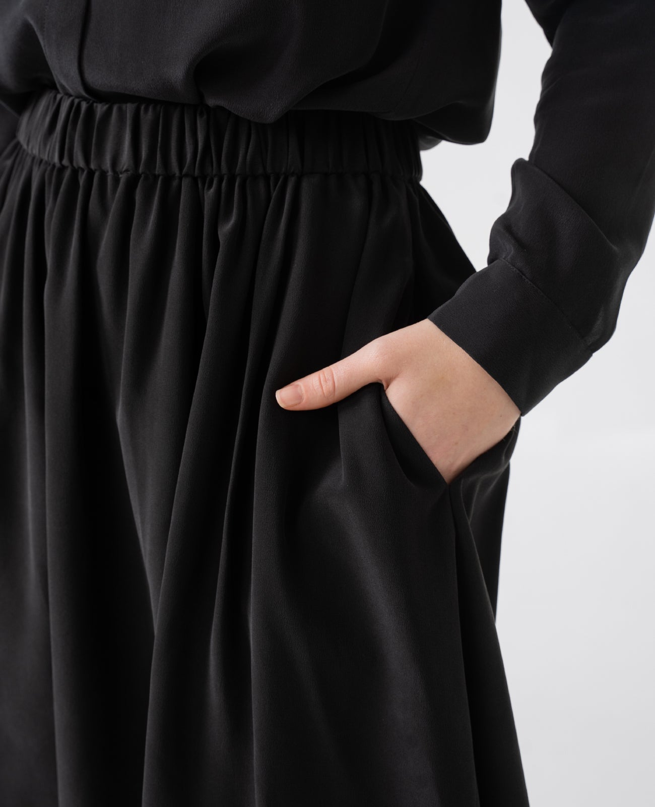 Silk Full Skirt in Black | GRANA #color_black