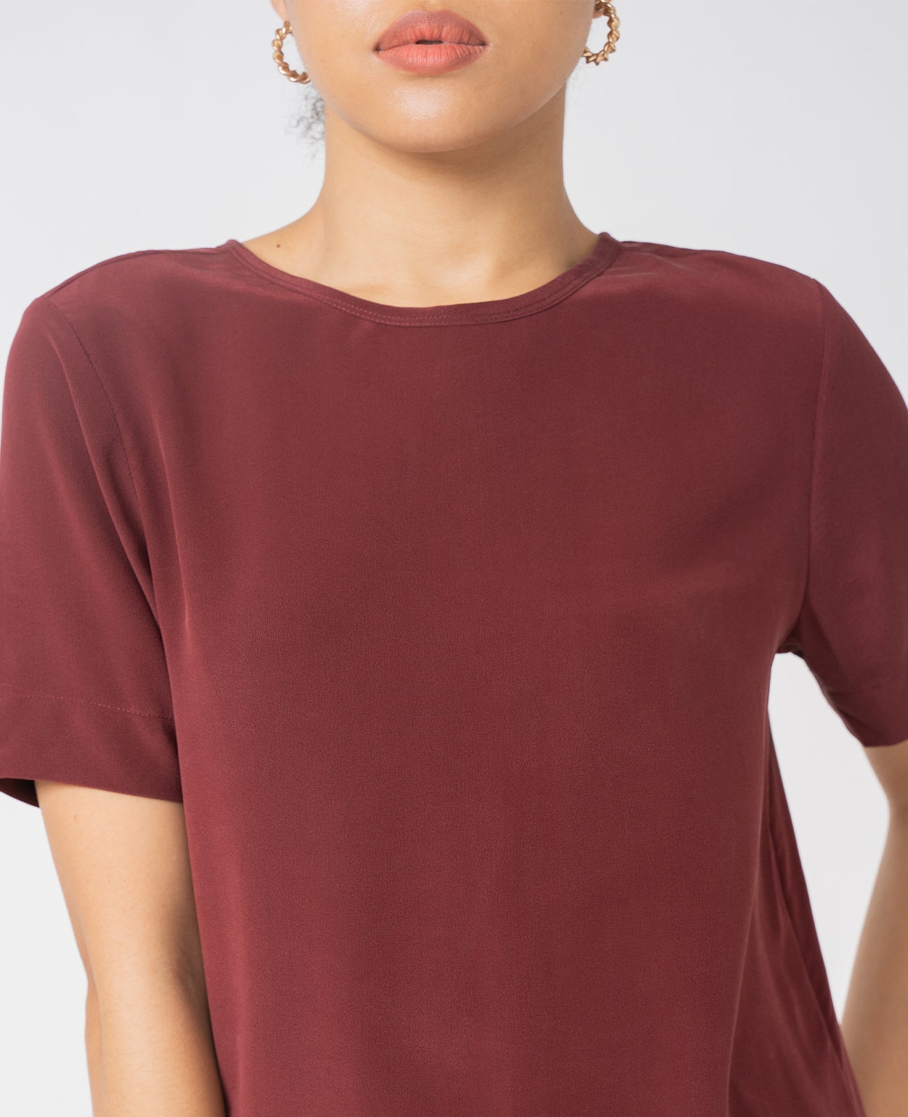 Silk Crew Neck Tee in Port Red | GRANA #color_port-red