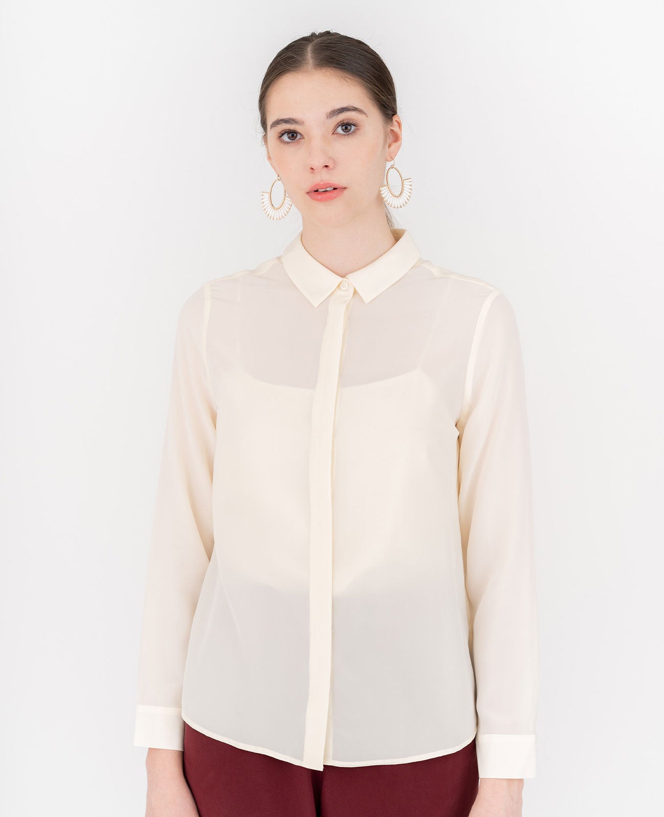 Women Silk Long Sleeve Shirt in Off White | GRANA #color_off-white