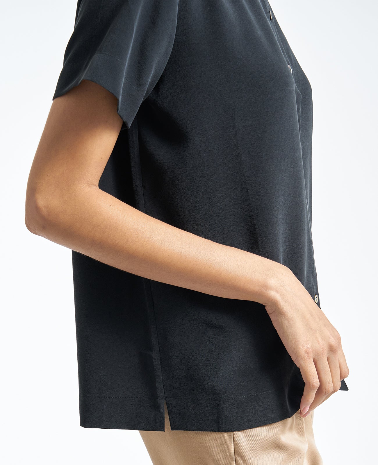 Silk Short Sleeve Shirt in BLACK | GRANA #color_black