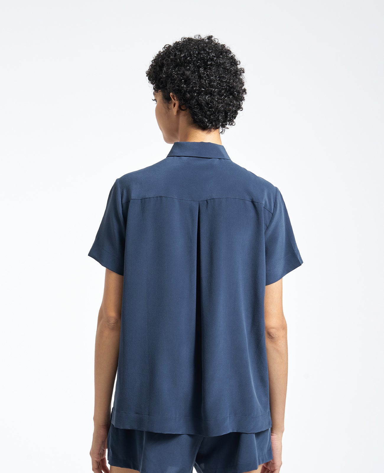 Silk Short Sleeve Shirt in NAVY | GRANA #color_navy