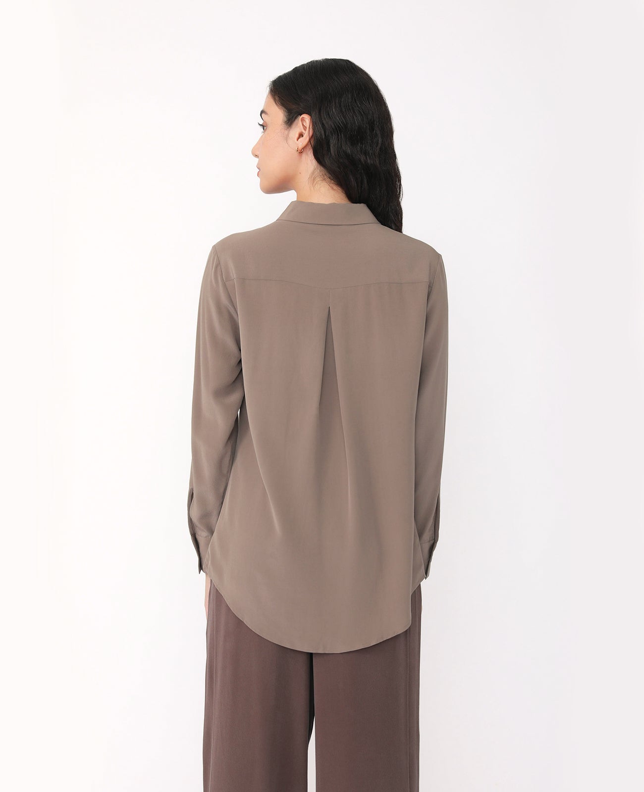 Silk Signature Shirt in Taupe Grey | GRANA #color_taupe-grey
