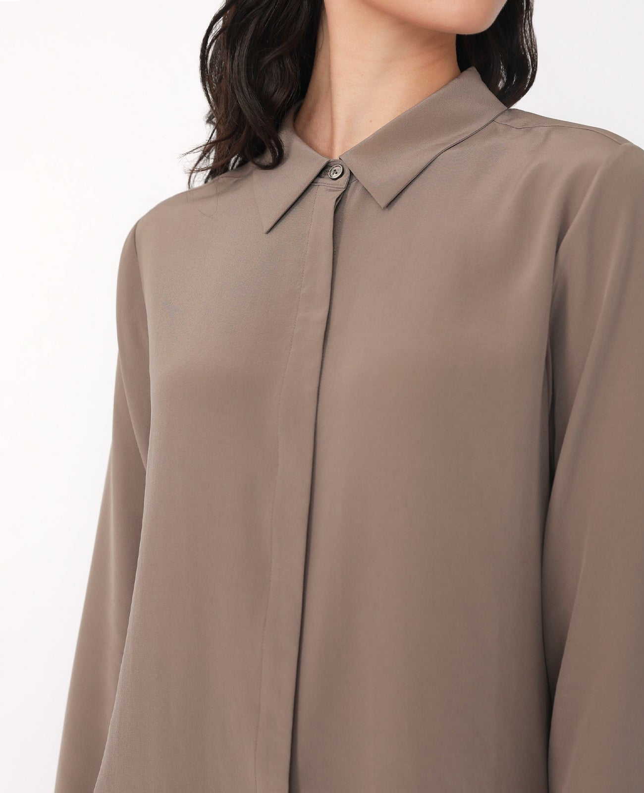 Silk Signature Shirt in Taupe Grey | GRANA #color_taupe-grey
