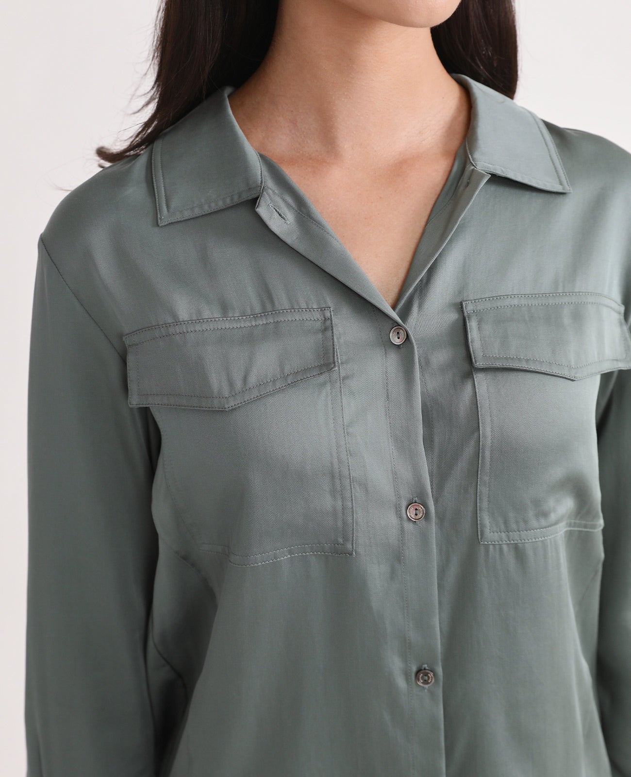 Tencel Utility shirt in Moss Green | GRANA #color_moss-green